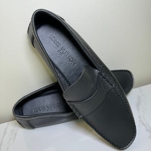 Black Leather Louis Vuitton Men Loafer